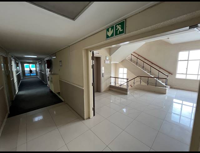 81M² OFFICE TO LET IN CAPE TOWN CITY CENTRE
